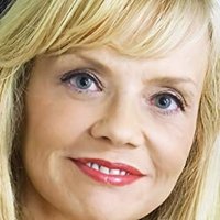 Kelli Maroney Nahé