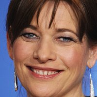 Kerry Fox Nahé
