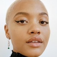 Kiersey Clemons Nahé