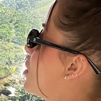 kimtylor_ Nahé