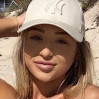 Kira Battley Nahé