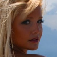 Kristen Hinton Nahé