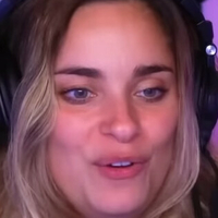 Kristen Stephensonpino Nahé