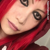 Krystal Syx Nahé