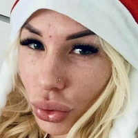 Kyra Hot Nahé