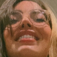 laceydeluxefree Nahé