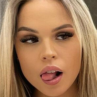Larissa Sola Nahé