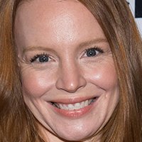 Lauren Ambrose Nahé