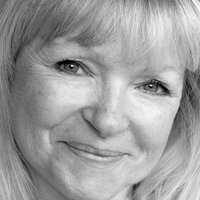 Linda Regan Nahé