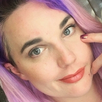Lindsay Jones Nahé
