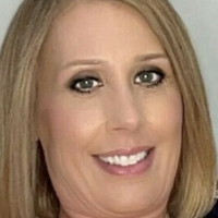 Lori Poling Nahé