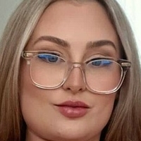 Lucy Adler Nahé