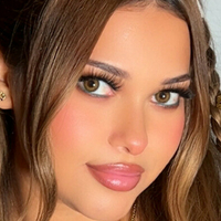 luscious.lily Nahé