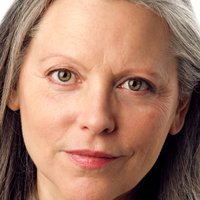 Lynne Adams Nahé