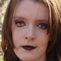 Maci Currin Nahé