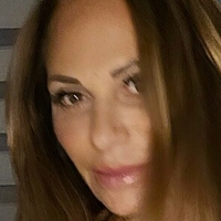 madameluciano Nahé