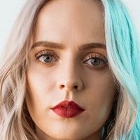 Madilyn Bailey Nahé
