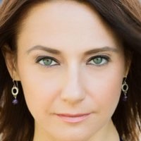 Maja Wampuszyc Nahé