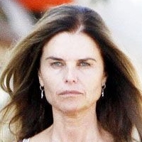 Maria Shriver Nahé