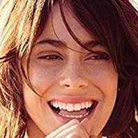 Martina Stoessel Nahé