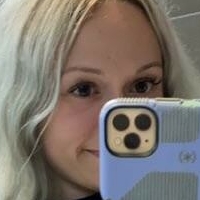 Meg Megsnotdead Nahé