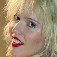 Meganxhickson Nahé