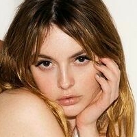 Melis Sezen Nahé