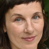 Meret Becker Nahé