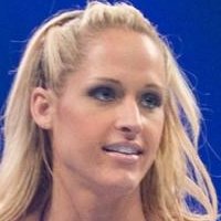 Michelle McCool Nahé