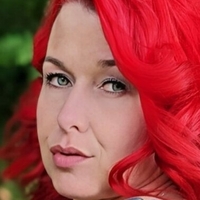 Mina Knight Nahé
