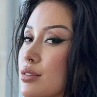 Mistress Max Nahé