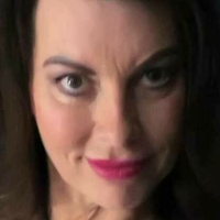 Mistress Raven Nahé