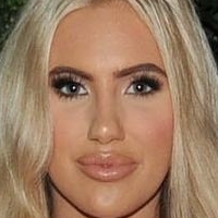 Mollie Salmon Nahé