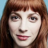 Molly Bernard Nahé