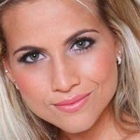 Monica Apor Nahé