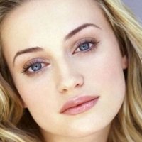 Monica Keena Nahé