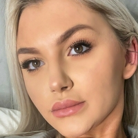 morganhollymoore Nahé