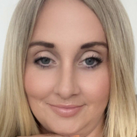 Mrandmrsbeard88 Nahé