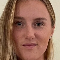 mspeachysophie Nahé