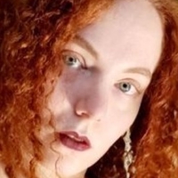 Myrna Moonstruck Nahé