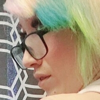 neon-bunni Nahé