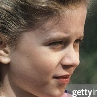 Nikki Creswell Nahé