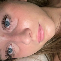 oakleymiddleton18 Nahé