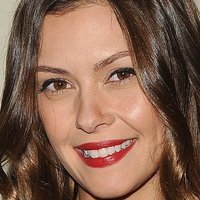 Olga Fonda Nahé