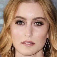 Olivia Macklin Nahé