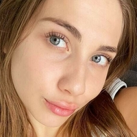 onlycutevika Nahé