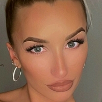 onlyyhollyy Nahé