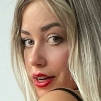 Paola Celeb Nahé