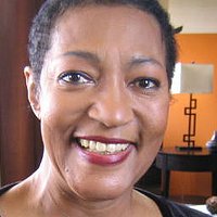 Paula Kelly Nahé