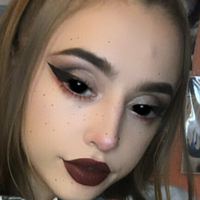 peachykaz Nahé